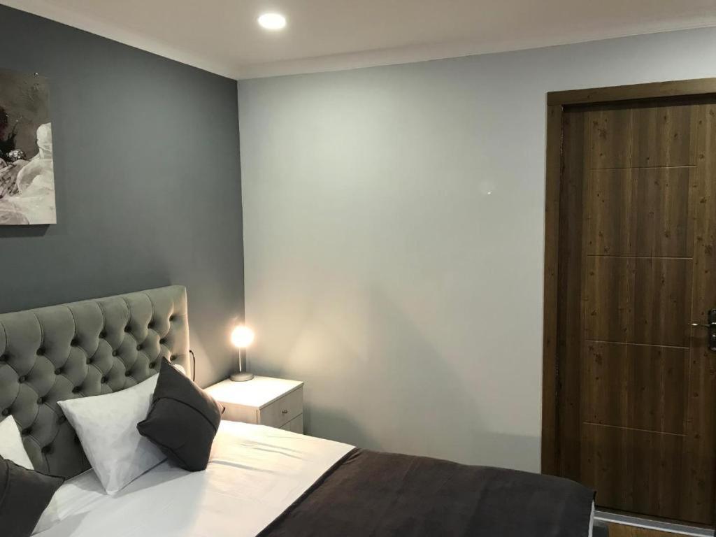Geo Hotel Tbilisi ภายนอก รูปภาพ